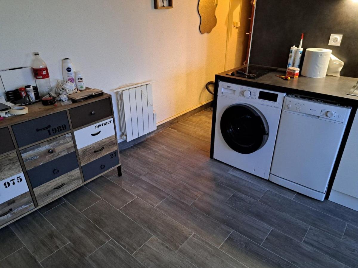 Appartement T2 27M² Meuble, Vue Mer A 50M De La Plage Нарбон-Плаж Екстериор снимка